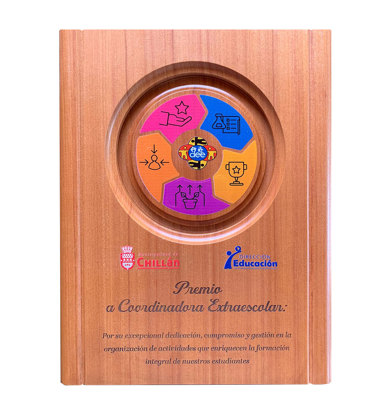 Retablo madera con circulo calado